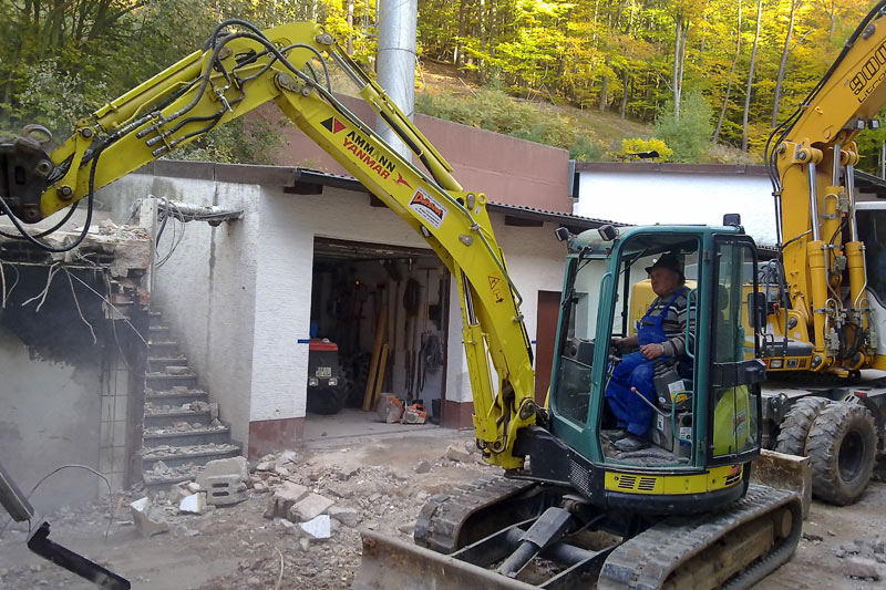 Abbruch- /Abrissarbeiten